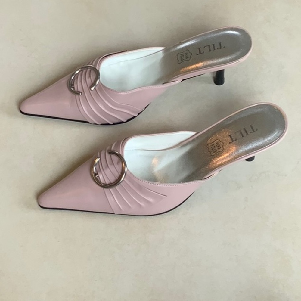 NEW Leather Kitten Heels by TILT Vera Pelle